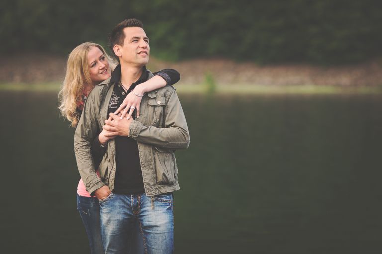 Verlobungsshooting Biggesee Antonia&Markus by Florin Miuti Fotografie (3)
