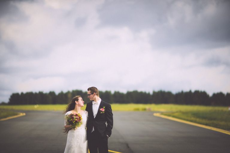 Brautpaarshooting NRW Flughafen H&M Hochzeitsfotograf Florin Miuti (18)