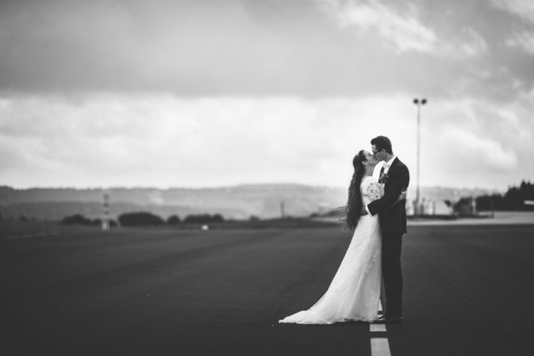 Brautpaarshooting NRW Flughafen H&M Hochzeitsfotograf Florin Miuti (35)